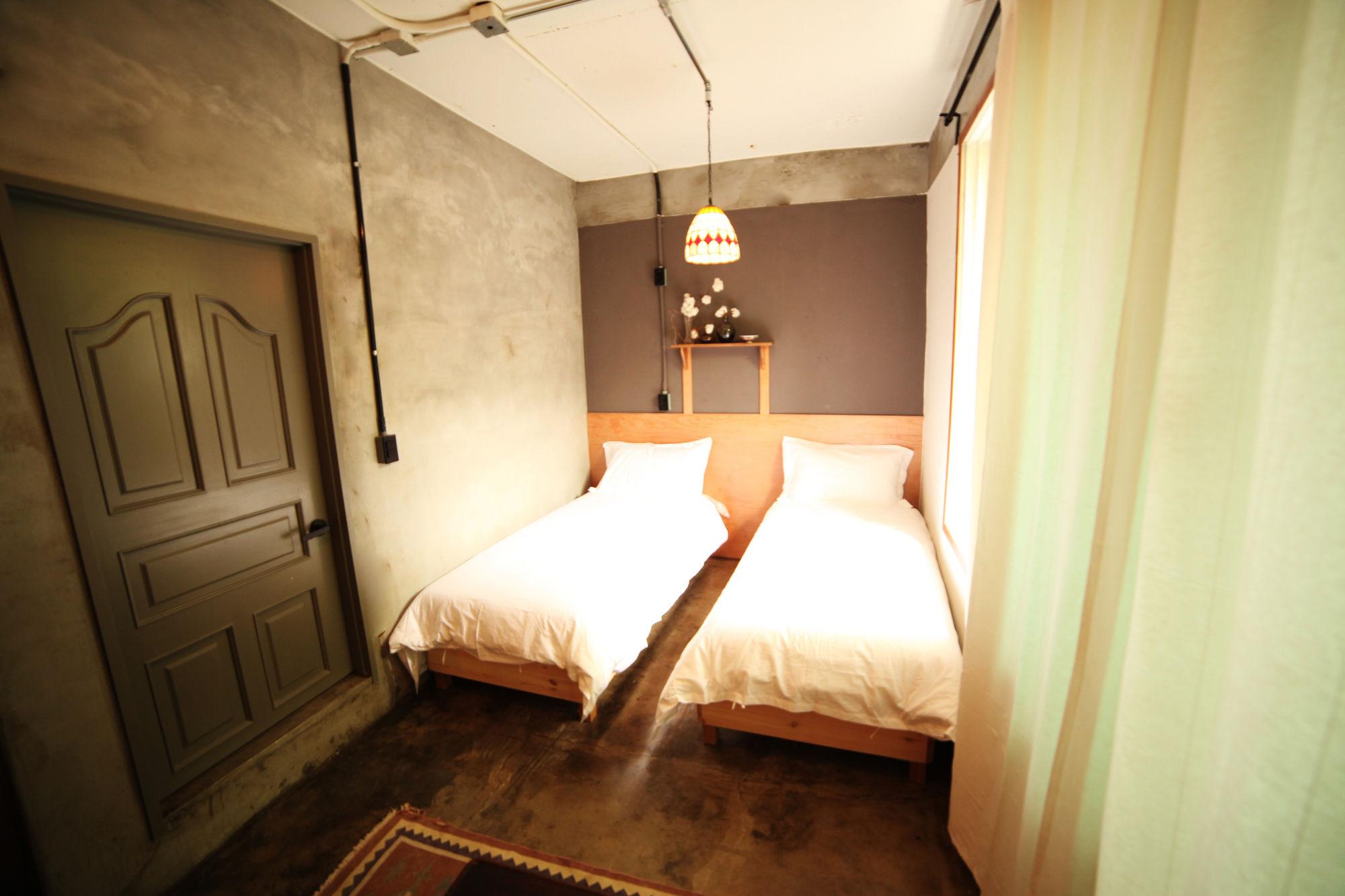 Hongdae Guesthouse Pajamaparty Seoul Eksteriør bilde